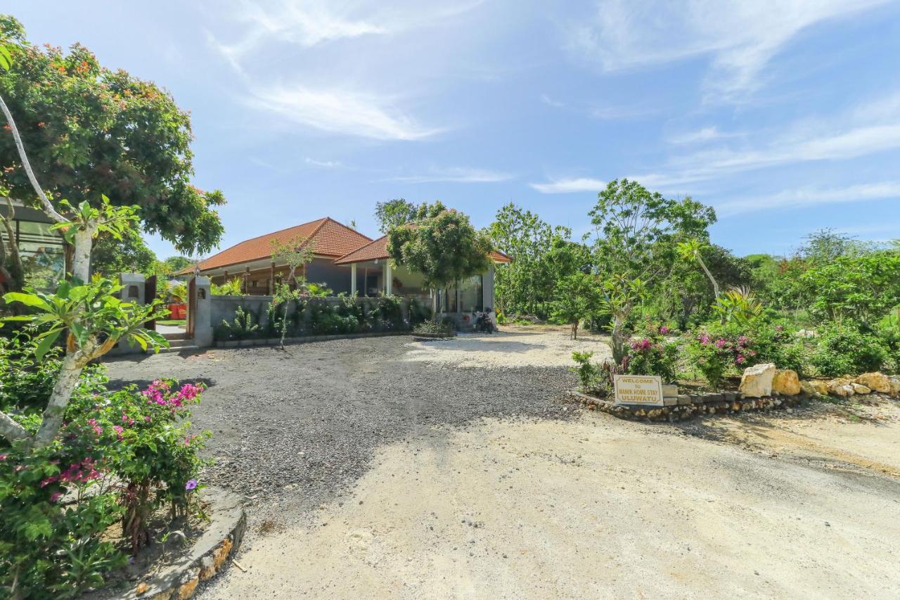 Manik Homestay Uluwatu Exterior foto